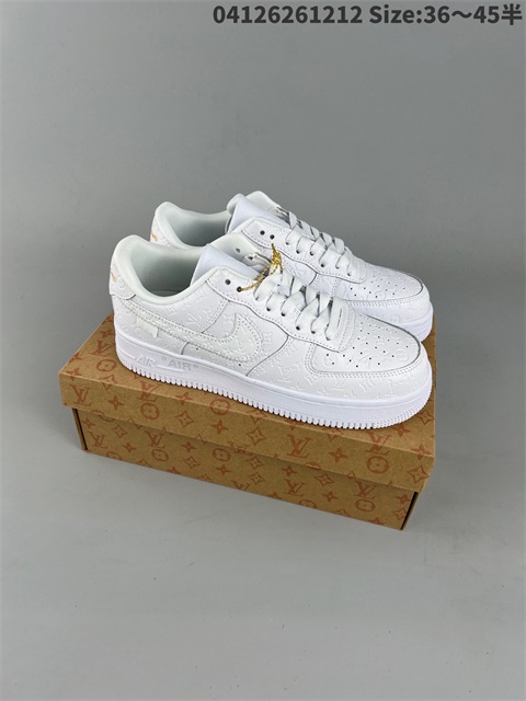 women air force one shoes H 2022-12-18-012